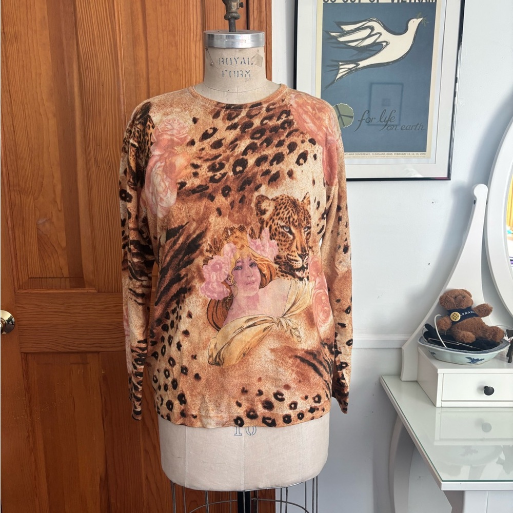 Vintage 1990’s ANITA LINI ITALIA 100% wool leopard print sweater